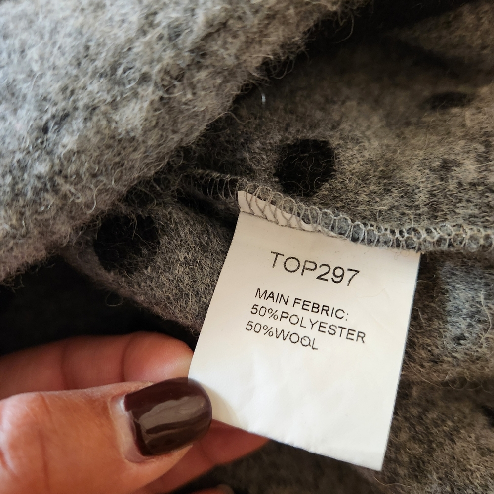 TOV HOLY Polka Dot Wool Crop Sweater - Picture 4 of 4